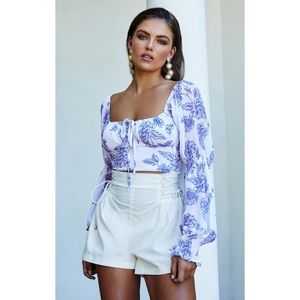 {Showpo} Zonya Top Tie Front Long Sleeve Blouse in Blue Silhouette Floral - 14